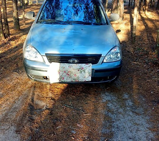 ВАЗ Priora, объемом двигателя 16 л и пробегом 100 тыс. км за 1200 $, фото 1 на Automoto.ua