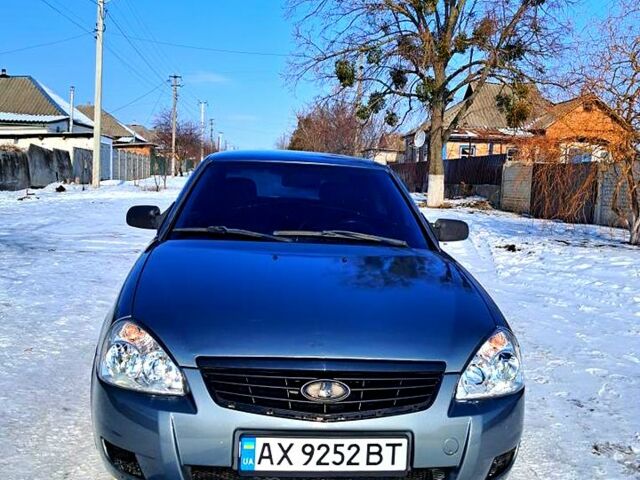 ВАЗ Priora, объемом двигателя 16 л и пробегом 234 тыс. км за 2300 $, фото 1 на Automoto.ua