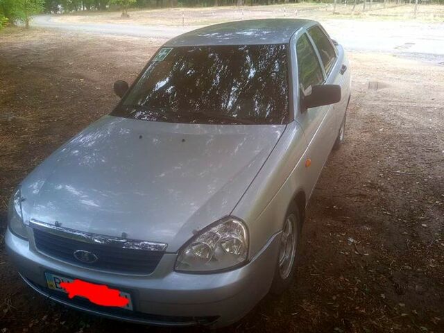 ВАЗ Priora, объемом двигателя 1.6 л и пробегом 177 тыс. км за 2000 $, фото 1 на Automoto.ua