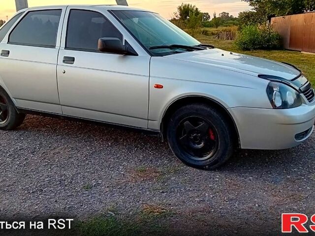 ВАЗ Priora, объемом двигателя 1.6 л и пробегом 200 тыс. км за 2200 $, фото 1 на Automoto.ua