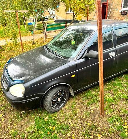 ВАЗ Priora, объемом двигателя 1.6 л и пробегом 220 тыс. км за 2000 $, фото 1 на Automoto.ua