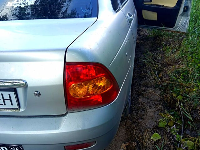 ВАЗ Priora, объемом двигателя 1.6 л и пробегом 102 тыс. км за 1500 $, фото 1 на Automoto.ua