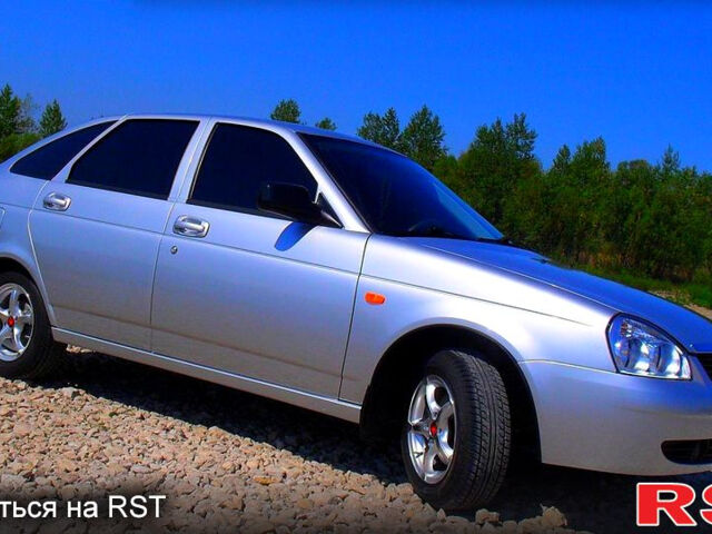 Серый ВАЗ Priora, объемом двигателя 1.6 л и пробегом 198 тыс. км за 2200 $, фото 1 на Automoto.ua