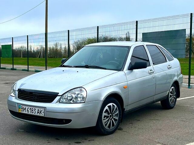 Сірий ВАЗ Priora, об'ємом двигуна 1.6 л та пробігом 265 тис. км за 2350 $, фото 1 на Automoto.ua