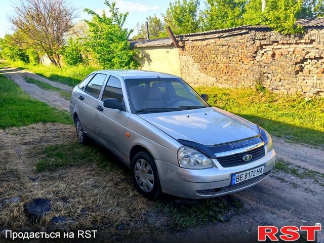 Сірий ВАЗ Priora, об'ємом двигуна 1.6 л та пробігом 170 тис. км за 1200 $, фото 1 на Automoto.ua