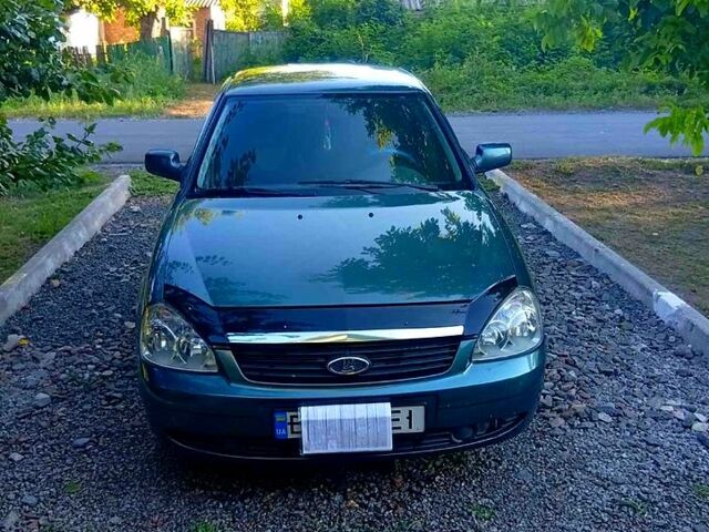 Серый ВАЗ Priora, объемом двигателя 1.5 л и пробегом 183 тыс. км за 2500 $, фото 1 на Automoto.ua