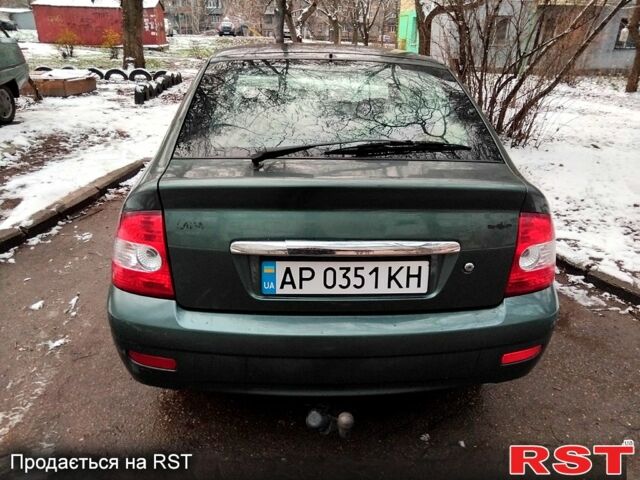 Серый ВАЗ Priora, объемом двигателя 1.6 л и пробегом 195 тыс. км за 2700 $, фото 1 на Automoto.ua