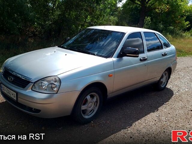 Сірий ВАЗ Priora, об'ємом двигуна 1.6 л та пробігом 180 тис. км за 3100 $, фото 1 на Automoto.ua