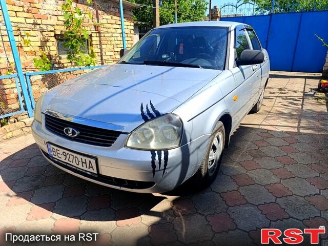 Серый ВАЗ Priora, объемом двигателя 1.6 л и пробегом 200 тыс. км за 2200 $, фото 1 на Automoto.ua