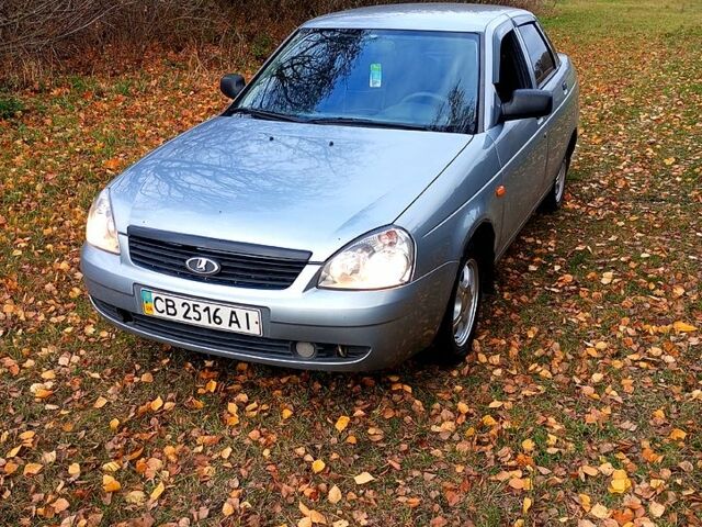 Серый ВАЗ Priora, объемом двигателя 1.6 л и пробегом 180 тыс. км за 2600 $, фото 1 на Automoto.ua