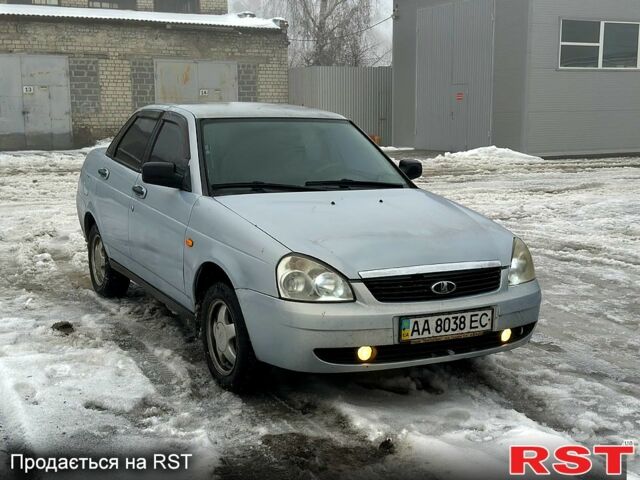 Сірий ВАЗ Priora, об'ємом двигуна 1.6 л та пробігом 240 тис. км за 1700 $, фото 1 на Automoto.ua