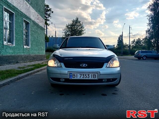 Серый ВАЗ Priora, объемом двигателя 1.6 л и пробегом 178 тыс. км за 2399 $, фото 1 на Automoto.ua