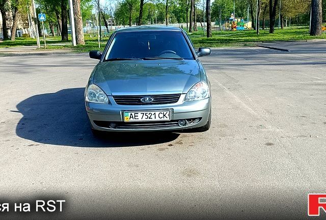 Серый ВАЗ Priora, объемом двигателя 1.6 л и пробегом 151 тыс. км за 2600 $, фото 1 на Automoto.ua