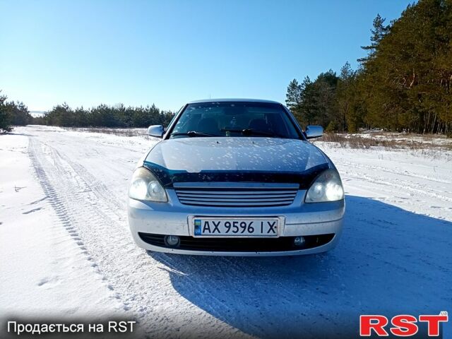 Серый ВАЗ Priora, объемом двигателя 1.6 л и пробегом 21500 тыс. км за 1800 $, фото 1 на Automoto.ua