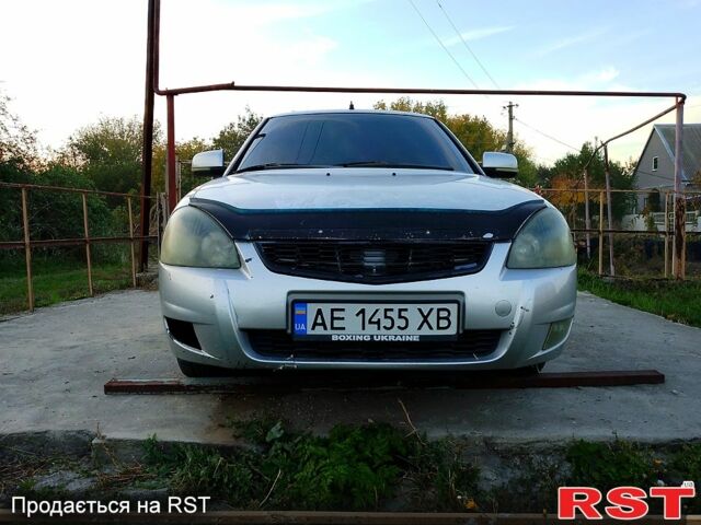 Серый ВАЗ Priora, объемом двигателя 1.6 л и пробегом 18000 тыс. км за 2400 $, фото 1 на Automoto.ua