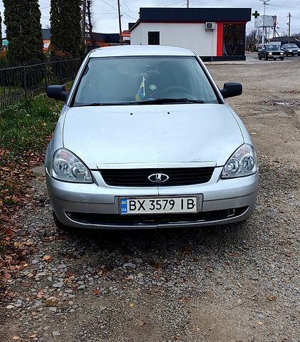 Серый ВАЗ Priora, объемом двигателя 1.6 л и пробегом 145 тыс. км за 1650 $, фото 1 на Automoto.ua