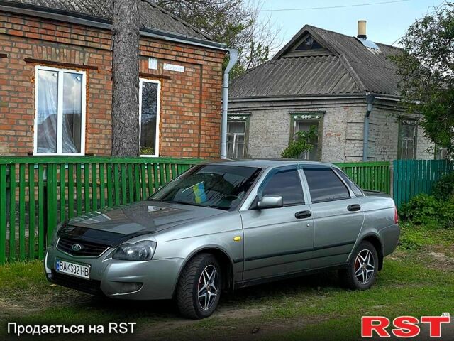 Серый ВАЗ Priora, объемом двигателя 1.6 л и пробегом 216 тыс. км за 3800 $, фото 1 на Automoto.ua