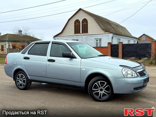 Сірий ВАЗ Priora, об'ємом двигуна 1.6 л та пробігом 229 тис. км за 2590 $, фото 1 на Automoto.ua