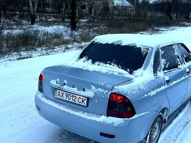 Сірий ВАЗ Priora, об'ємом двигуна 1.6 л та пробігом 180 тис. км за 2500 $, фото 1 на Automoto.ua