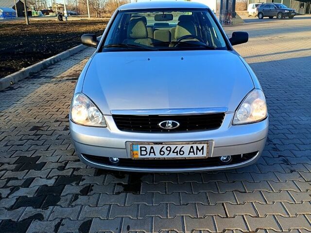 Сірий ВАЗ Priora, об'ємом двигуна 1.6 л та пробігом 135 тис. км за 2300 $, фото 1 на Automoto.ua