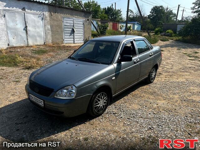 Сірий ВАЗ Priora, об'ємом двигуна 1.6 л та пробігом 166 тис. км за 2700 $, фото 1 на Automoto.ua