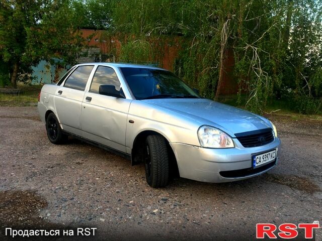 Серый ВАЗ Priora, объемом двигателя 1.6 л и пробегом 114 тыс. км за 1900 $, фото 1 на Automoto.ua