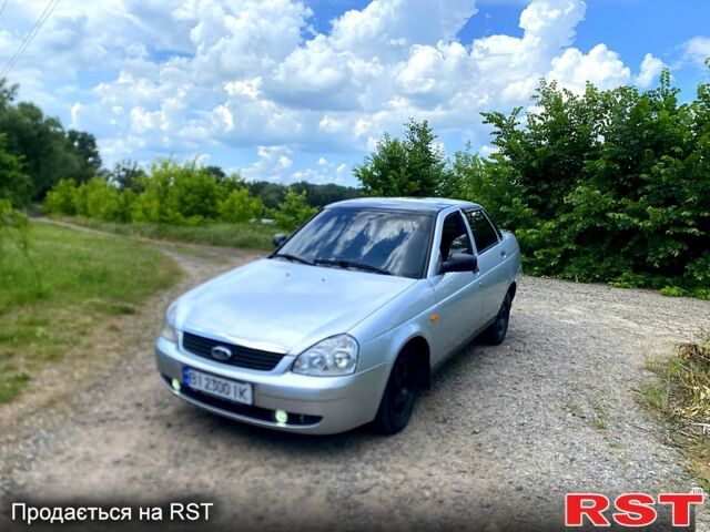 Сірий ВАЗ Priora, об'ємом двигуна 1.6 л та пробігом 240 тис. км за 2600 $, фото 1 на Automoto.ua