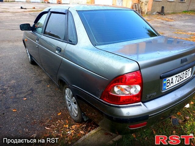 Серый ВАЗ Priora, объемом двигателя 1.6 л и пробегом 119 тыс. км за 2100 $, фото 1 на Automoto.ua