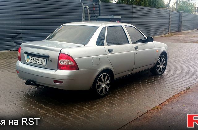 Серый ВАЗ Priora, объемом двигателя 1.6 л и пробегом 200 тыс. км за 1600 $, фото 1 на Automoto.ua