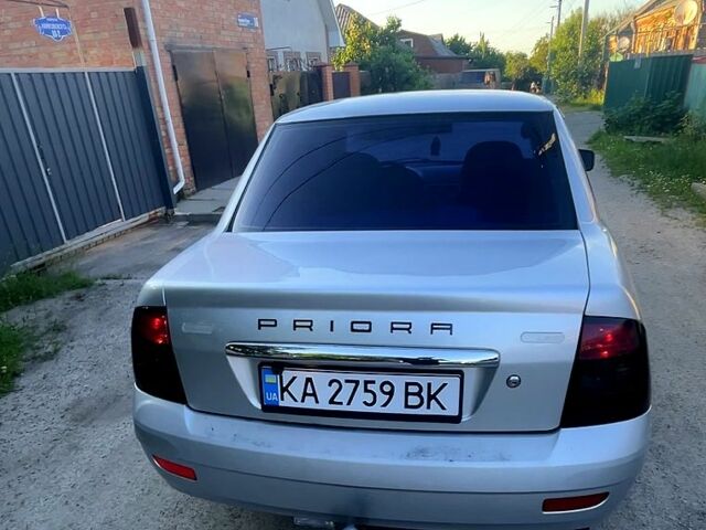 Серый ВАЗ Priora, объемом двигателя 1.6 л и пробегом 165 тыс. км за 1850 $, фото 1 на Automoto.ua