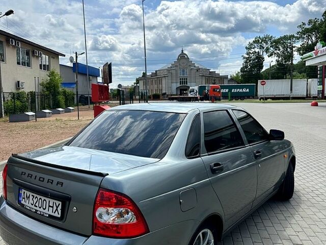 Серый ВАЗ Priora, объемом двигателя 1.6 л и пробегом 55 тыс. км за 3850 $, фото 1 на Automoto.ua