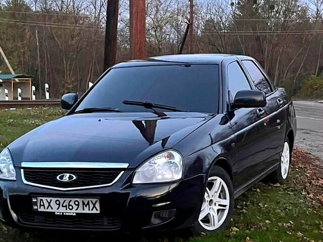 Сірий ВАЗ Priora, об'ємом двигуна 1.6 л та пробігом 300 тис. км за 2300 $, фото 1 на Automoto.ua