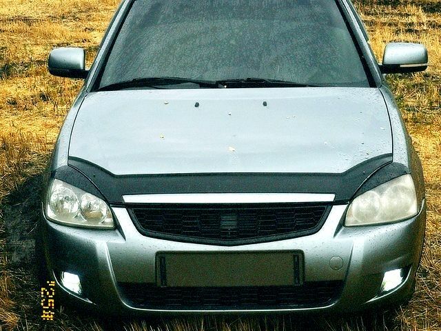 Серый ВАЗ Priora, объемом двигателя 1.6 л и пробегом 171 тыс. км за 3100 $, фото 1 на Automoto.ua