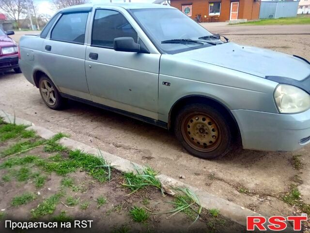 Серый ВАЗ Priora, объемом двигателя 1.6 л и пробегом 250 тыс. км за 850 $, фото 1 на Automoto.ua