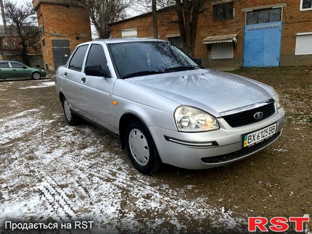 Серый ВАЗ Priora, объемом двигателя 1.6 л и пробегом 1150 тыс. км за 3500 $, фото 1 на Automoto.ua