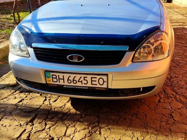 Сірий ВАЗ Priora, об'ємом двигуна 1.6 л та пробігом 168 тис. км за 3500 $, фото 1 на Automoto.ua