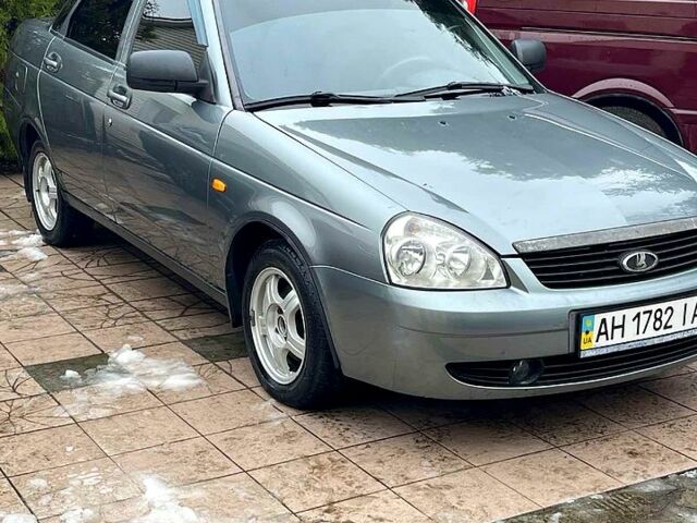 Серый ВАЗ Priora, объемом двигателя 1.6 л и пробегом 126 тыс. км за 2700 $, фото 1 на Automoto.ua
