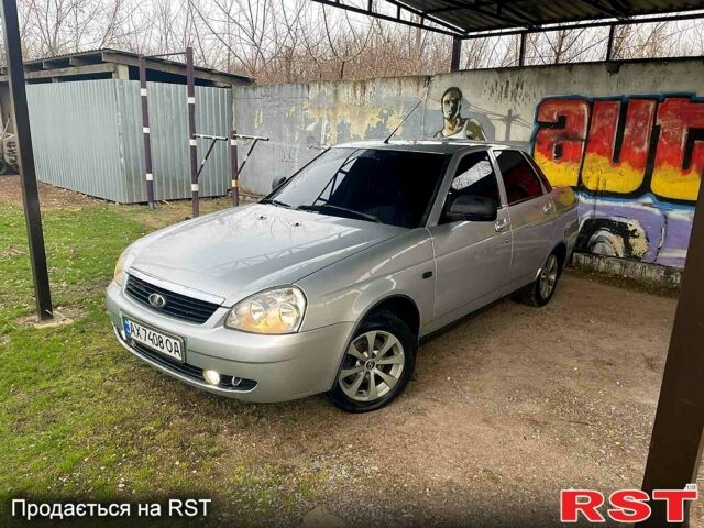 Серый ВАЗ Priora, объемом двигателя 1.6 л и пробегом 129 тыс. км за 3100 $, фото 1 на Automoto.ua