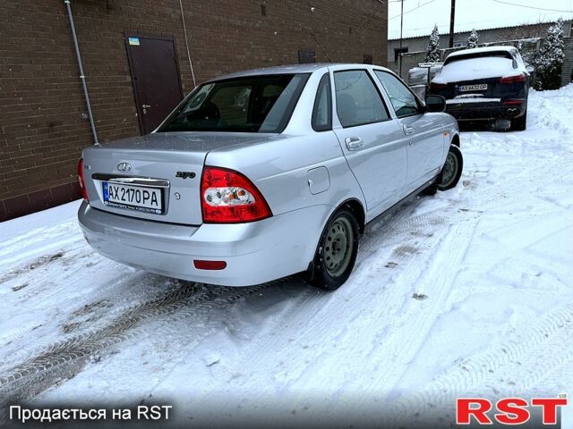 Серый ВАЗ Priora, объемом двигателя 1.6 л и пробегом 270 тыс. км за 6500 $, фото 1 на Automoto.ua