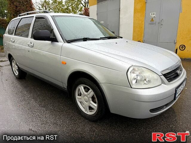 Серый ВАЗ Priora, объемом двигателя 1.6 л и пробегом 139 тыс. км за 3750 $, фото 1 на Automoto.ua