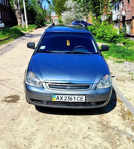 Серый ВАЗ Priora, объемом двигателя 1.6 л и пробегом 105 тыс. км за 2700 $, фото 1 на Automoto.ua