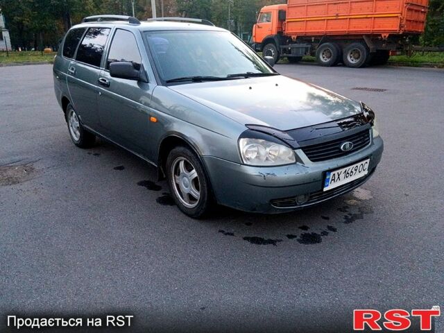 Серый ВАЗ Priora, объемом двигателя 1.6 л и пробегом 170 тыс. км за 2400 $, фото 1 на Automoto.ua