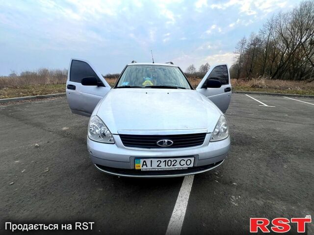 Серый ВАЗ Priora, объемом двигателя 1.6 л и пробегом 176 тыс. км за 3000 $, фото 1 на Automoto.ua