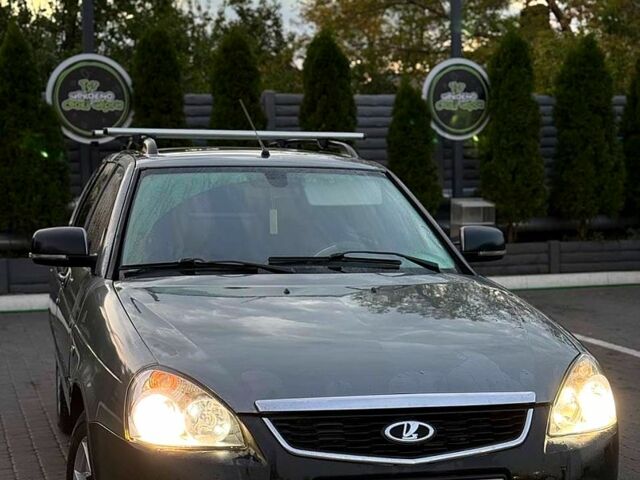 Серый ВАЗ Priora, объемом двигателя 1.6 л и пробегом 170 тыс. км за 2500 $, фото 1 на Automoto.ua
