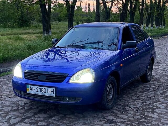 Синий ВАЗ Priora, объемом двигателя 1.6 л и пробегом 162 тыс. км за 2450 $, фото 1 на Automoto.ua
