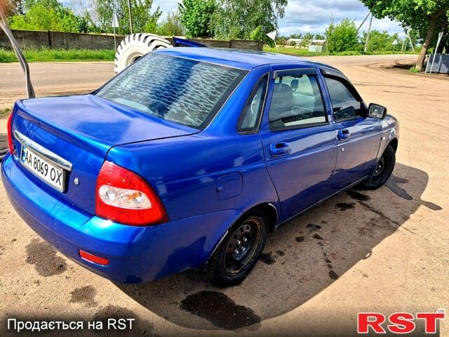 Синий ВАЗ Priora, объемом двигателя 1.6 л и пробегом 177 тыс. км за 1700 $, фото 1 на Automoto.ua