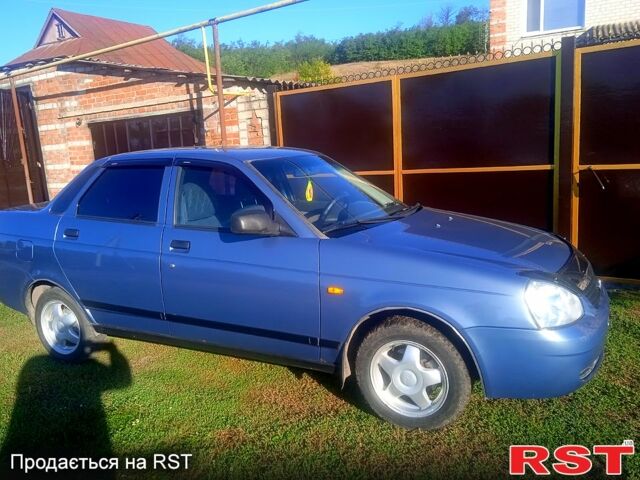 Синий ВАЗ Priora, объемом двигателя 1.6 л и пробегом 120 тыс. км за 2800 $, фото 1 на Automoto.ua