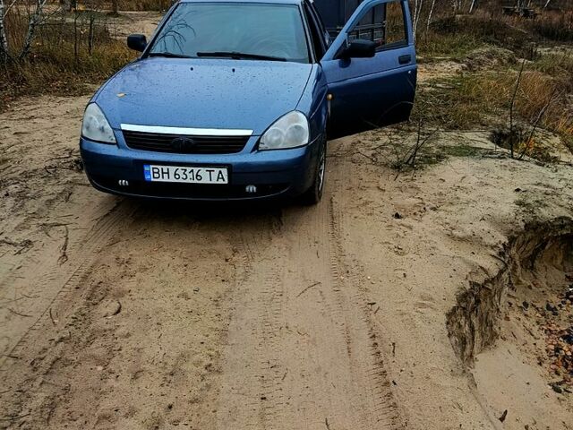 Синий ВАЗ Priora, объемом двигателя 1.6 л и пробегом 0 тыс. км за 2200 $, фото 1 на Automoto.ua