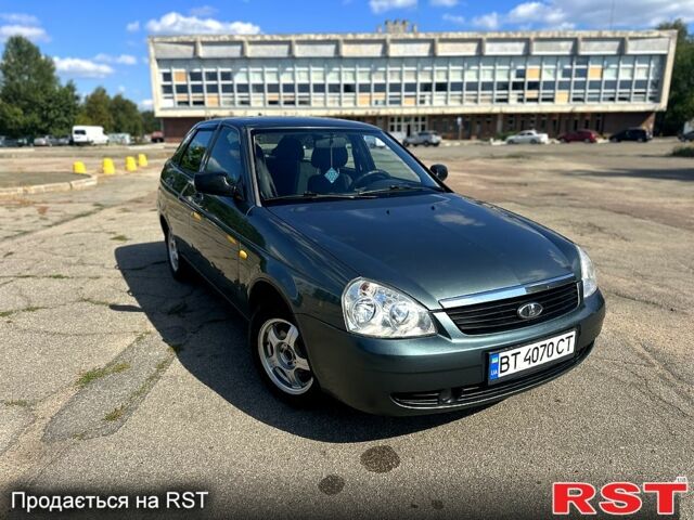 Зеленый ВАЗ Priora, объемом двигателя 1.6 л и пробегом 147 тыс. км за 2300 $, фото 1 на Automoto.ua