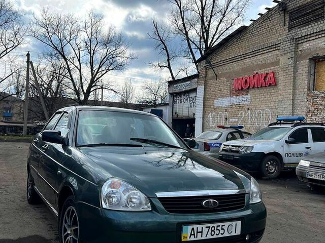 Зелений ВАЗ Priora, об'ємом двигуна 1.6 л та пробігом 1700 тис. км за 2000 $, фото 1 на Automoto.ua